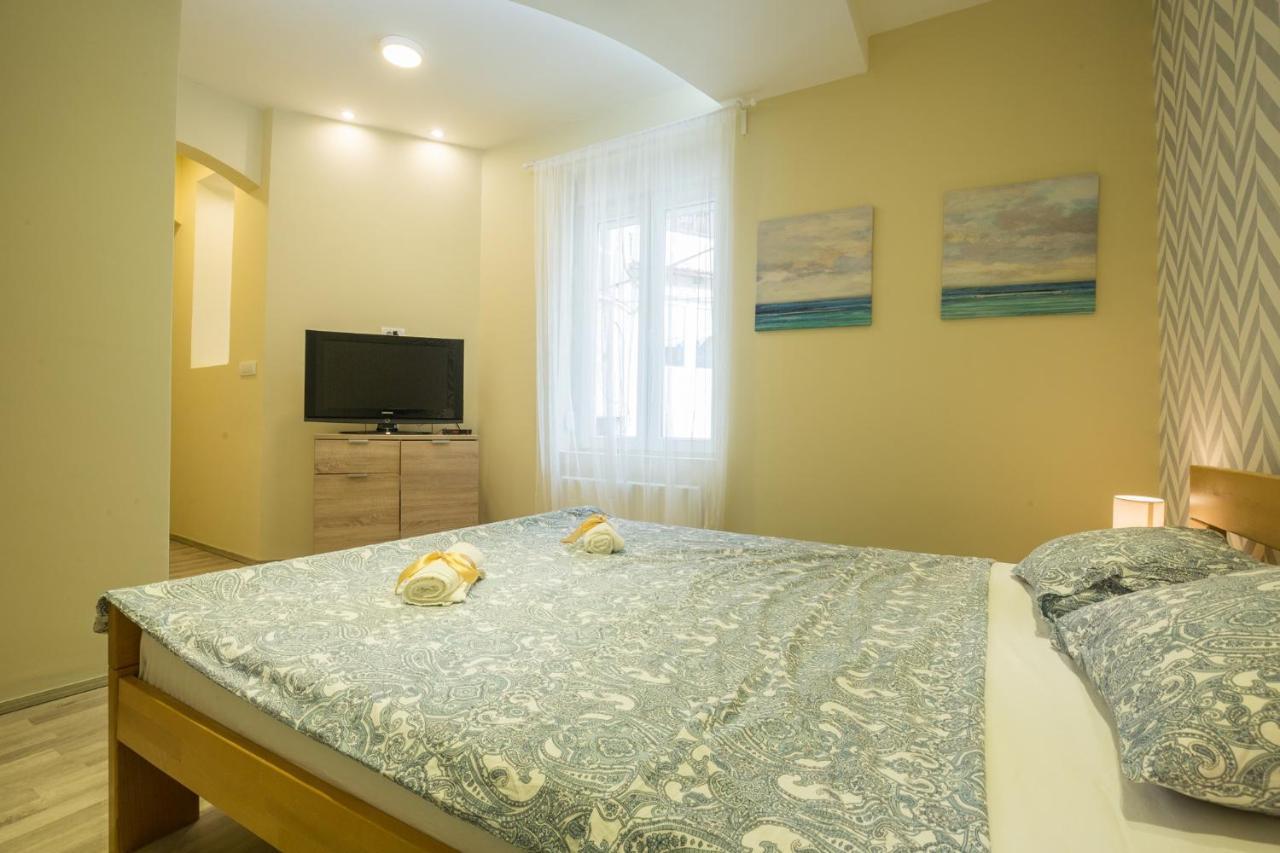 Belgrade Center Apartment Skadarlija II Luaran gambar